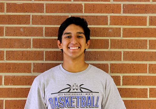 Bobby Palomin is the Co-Editor-in-Chief of the Valley Ventana. Most of his work is done in sports writing and column pieces.