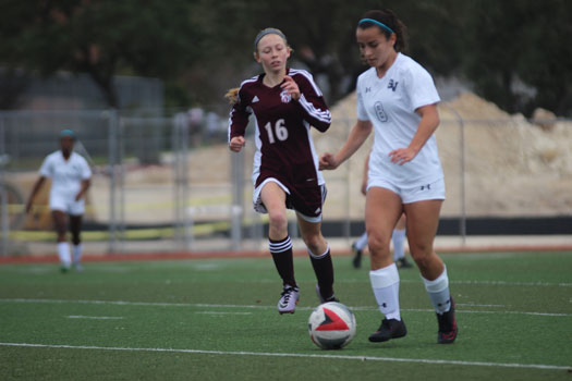 Girls soccer draws with Steele