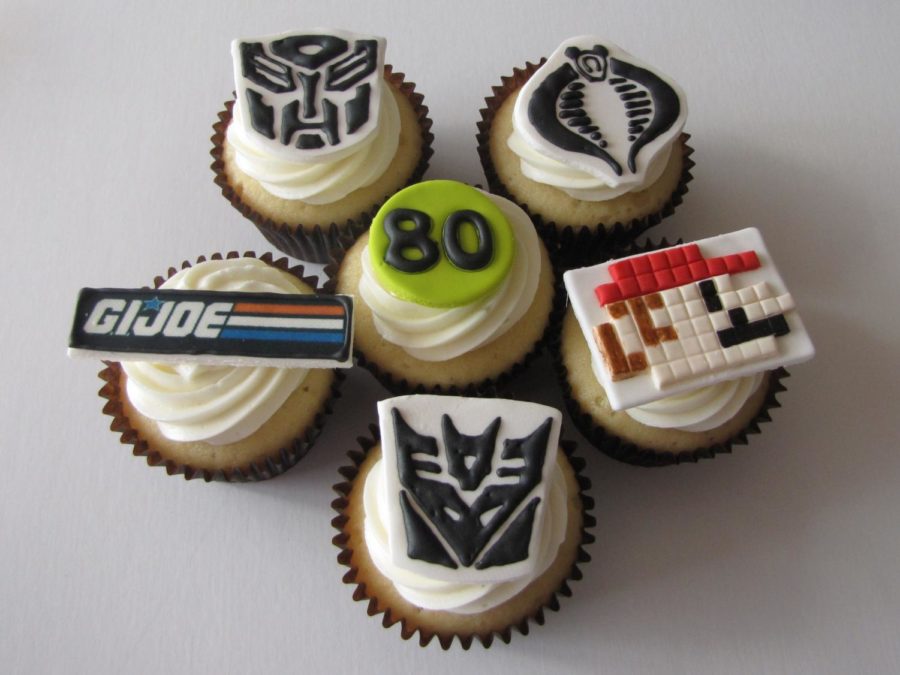 Cupcakes show the love for 80's movies