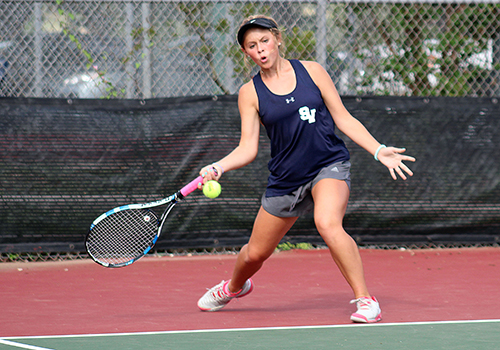 Team tennis ended the regular season in third place behind Clemens and New Braunfels.