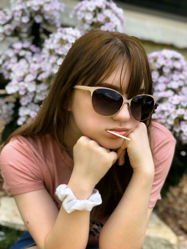 Nicole Peterson submitted this informal portrait for commercial photography.