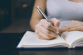 A creative writing class could help aspiring writers advance in the art of storytelling. 