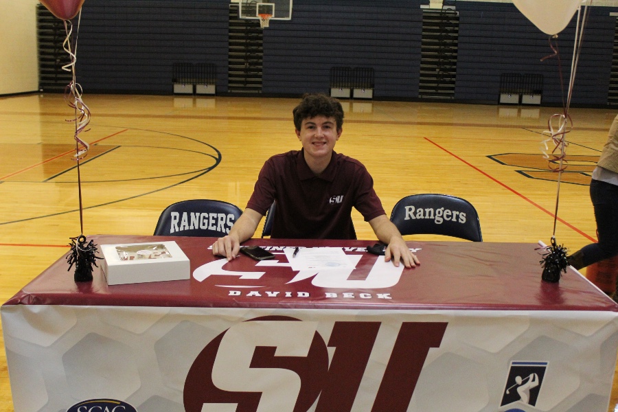 David Beck signs to Schreiner University in Kerrville. 