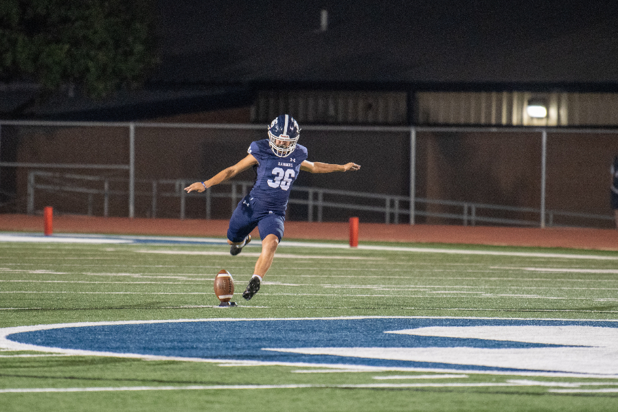 Clayton Amaya kicks off the second half against El Paso Eastwood.