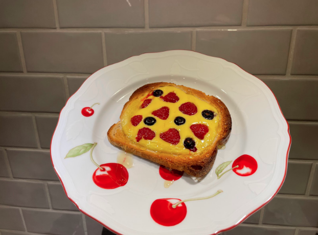 Yogurt toast is a new breakfast trend from TikTok where people use an air-fryer to turn yogurt into custard.