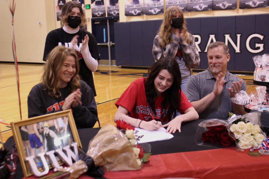 Senior swimmer Laney Skrobanek inks her commitment to compete at the University of Incarnate Word.