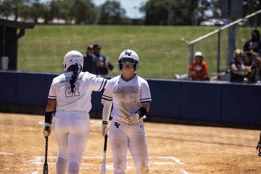 Brand trades places with junior Ciara Gonzales after batting against Glenn. In a set of three, the Rangers beat the Grizzlies in the third match. 