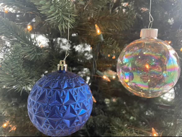 Every year, a tree is set up in senior dining to celebrate the Christmas season.